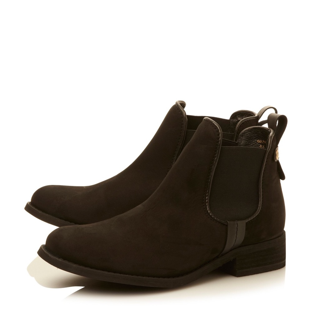 Steve Madden Black suede chelsea boots - 6.5